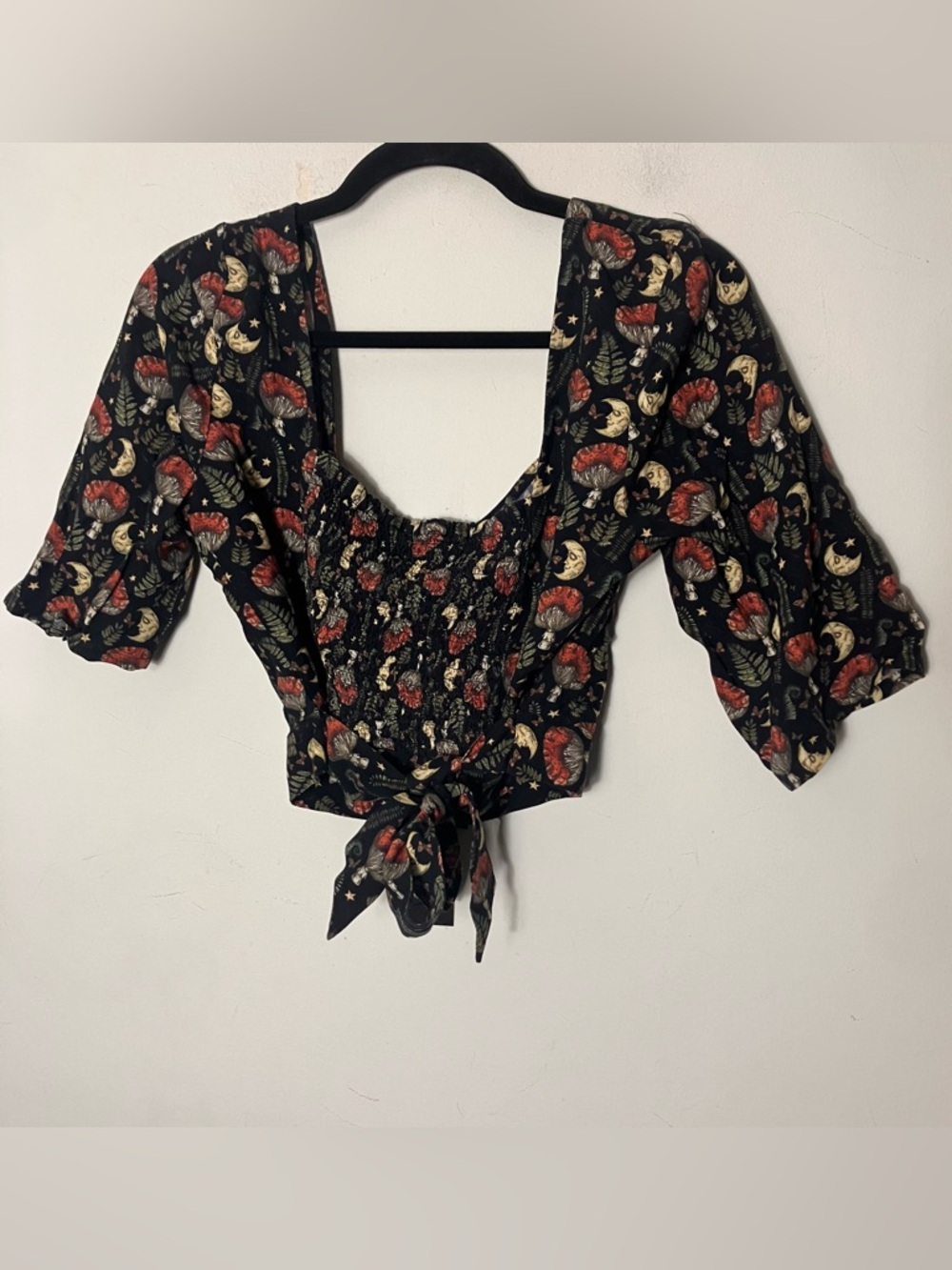 Disturbia Dreamfast Mushroom Moon Print Smocked Crop Top US 6 (UK 10) NWT - Picture 3 of 9